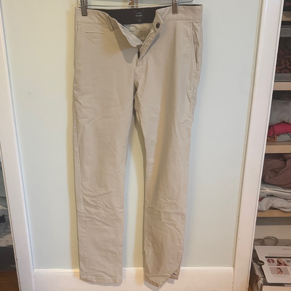 J.Crew Men's 484 Slim Tech Pant Tan Pants size 28x32